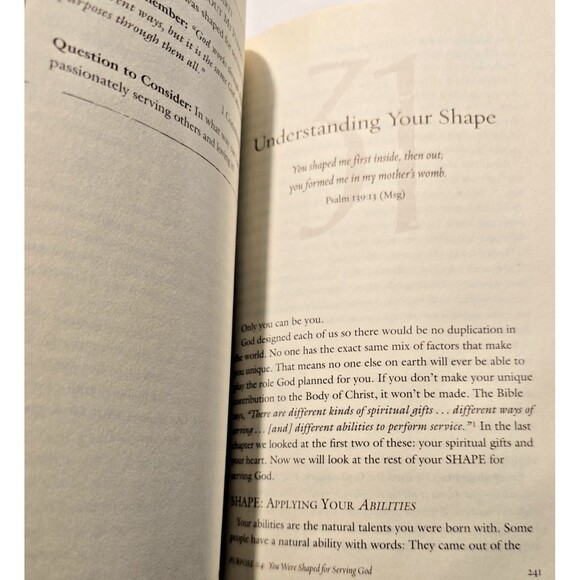 The Purpose Driven Life by Rick Warren a paperback book - Picture 6 of 10